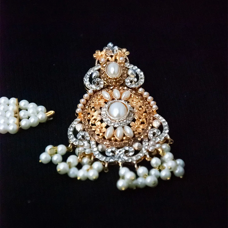 Regal Pearl and Stone-Studded Necklace Set